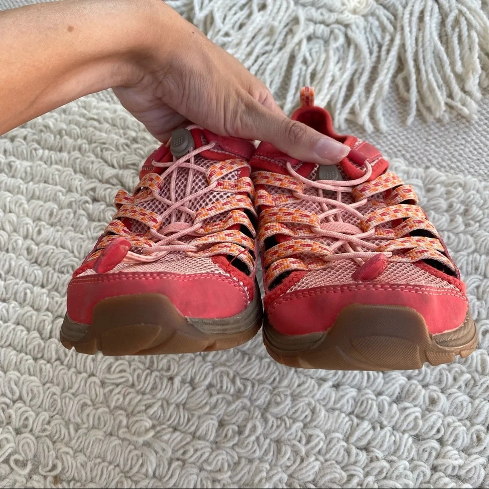 CHACO girls’ pink Outcross 2 hiking water shoes 5